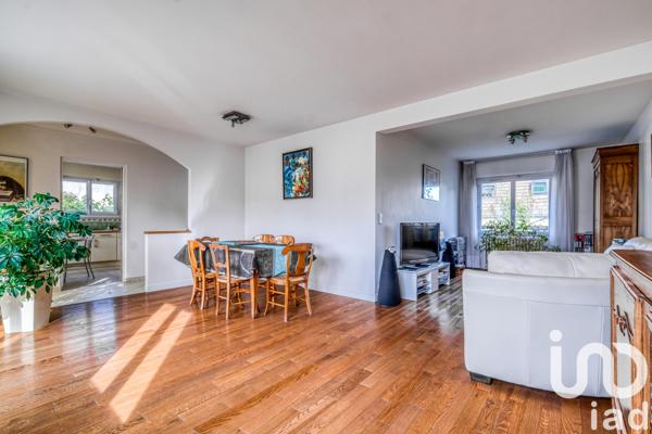 Maison à vendre 5 pièces 136 m² Conches-sur-Gondoire