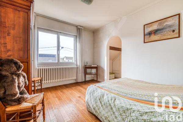 Maison à vendre 5 pièces 136 m² Conches-sur-Gondoire