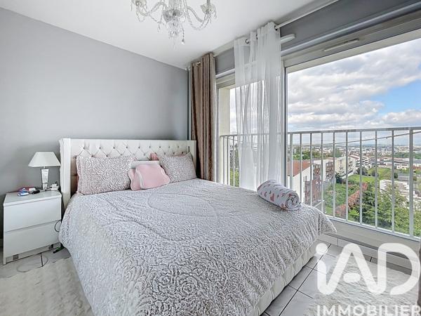 Appartement à vendre 5 pièces 94 m² Vénissieux