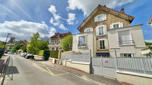 APPARTEMENT 2 PIÈCES 40M2 À JUVISY SUR ORGE EN CENTRE VILLE, PROXIMITÉ RER ET CHARME DE L'ANCIEN