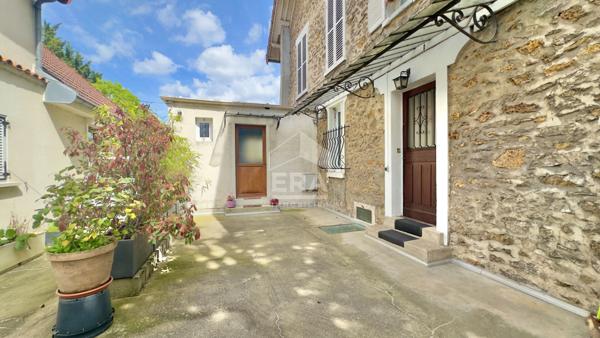 APPARTEMENT 2 PIÈCES 40M2 À JUVISY SUR ORGE EN CENTRE VILLE, PROXIMITÉ RER ET CHARME DE L'ANCIEN