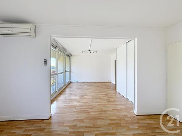 Appartement F5 à vendre  5 pièces - 91,07 m2 GRADIGNAN - 33