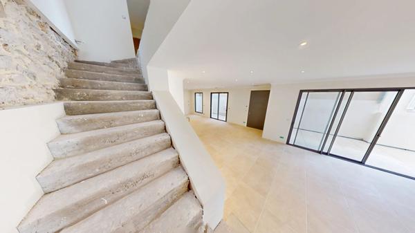 A VENDRE - MAISON DE VILLE D'EXCEPTION Centre ville Nîmes