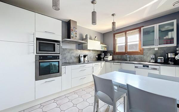 Maison à vendre    7 pièces •  Brunoy