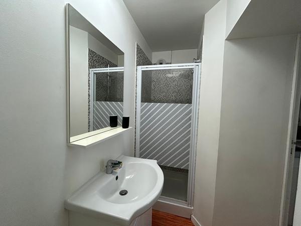 Appartement Nantes T1 ,  
Nantes 44000