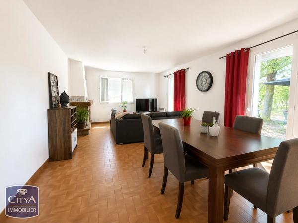 Maison à vendre 4 pièces 95m² Coutras (33230)