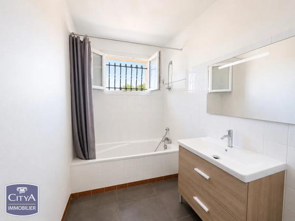 Maison à vendre 4 pièces 95m² Coutras (33230)
