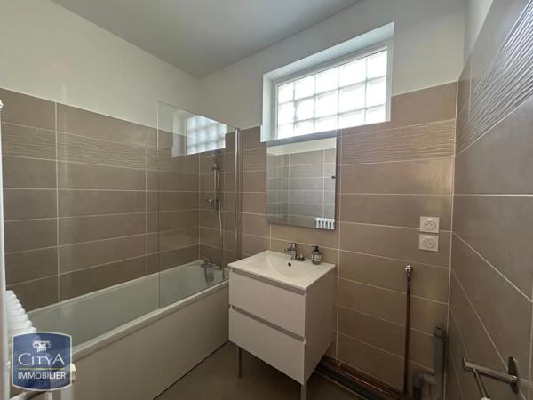 Appartement à louer 4 pièces 105m² Limoges (87000)