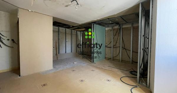 Maison
         8 pièces
        - 350 m² Exclusivité 129 000 € *