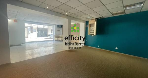 Maison
         8 pièces
        - 350 m² Exclusivité 129 000 € *