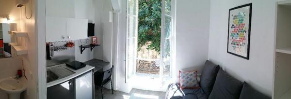 Appartement à louer    1 pièce •  Marseille 6