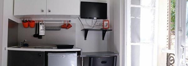 Appartement à louer    1 pièce •  Marseille 6