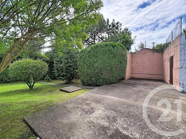 Maison à vendre  8 pièces - 181,34 m 2   ARCANGUES  - 64