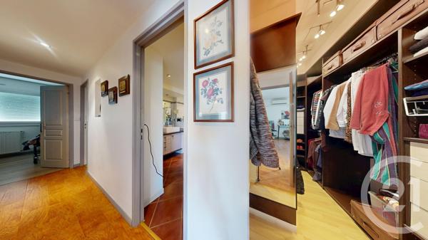 Appartement F5 à vendre  5 pièces - 111,35 m 2   BIARRITZ  - 64