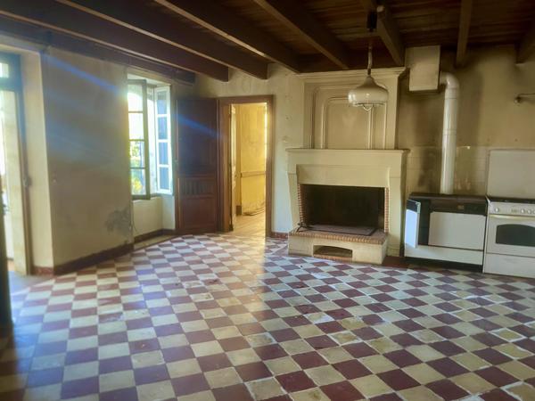Maison à vendre à Montlieu-la-Garde (17210) - Charente-Maritime
