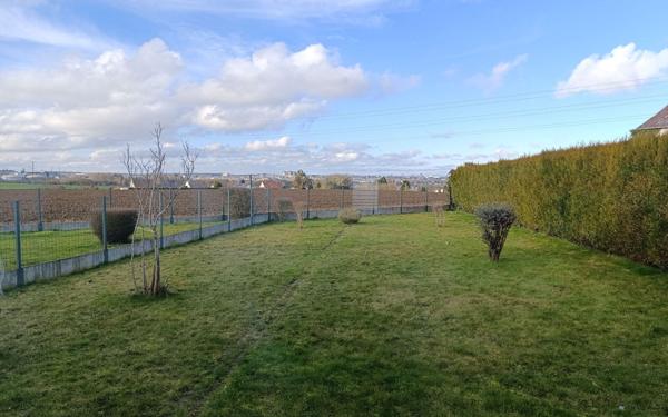 Maison à vendre    3 pièces •  Neuville-Saint-Amand