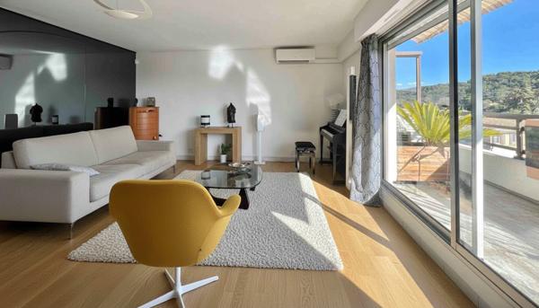 Appartement 5 pièces - 125 m² Exclusivité efficity