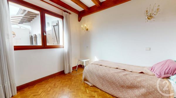 Maison à vendre  5 pièces - 150,61 m 2   BIARRITZ  - 64