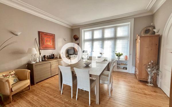 Maison à vendre    8 pièces • 239 m2 Boulogne-sur-Mer