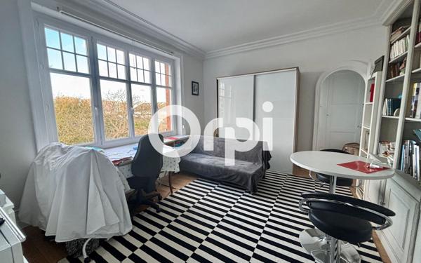 Maison à vendre    8 pièces • 239 m2 Boulogne-sur-Mer