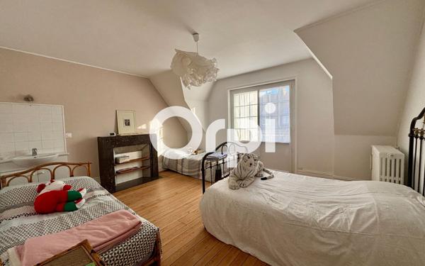 Maison à vendre    8 pièces • 239 m2 Boulogne-sur-Mer