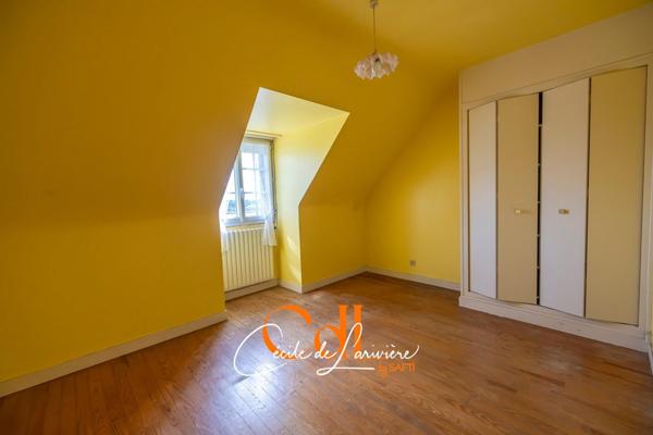 Charmente maison familiale bien située et petit prix !