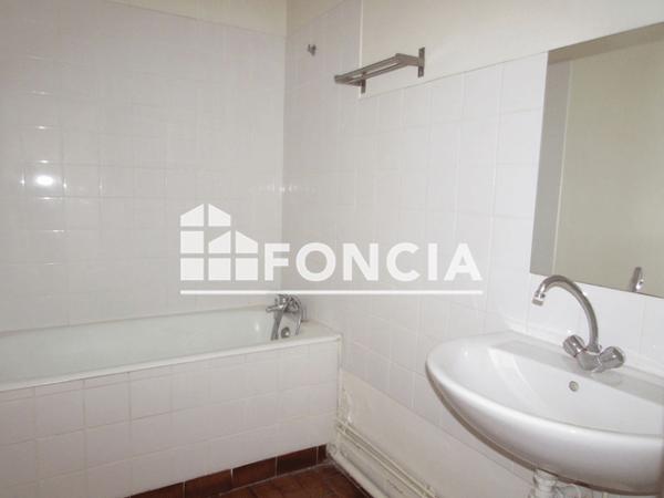 Location Studio 36.75 m² - 176 COURS BERRIAT Grenoble 38000