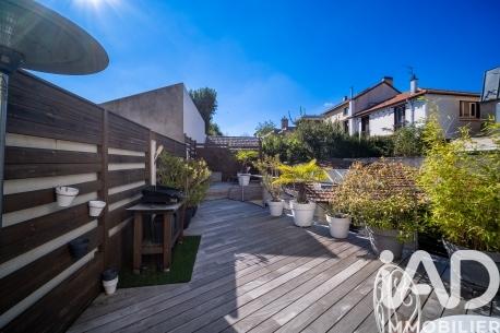 Maison à vendre 6 pièces 140 m² Suresnes