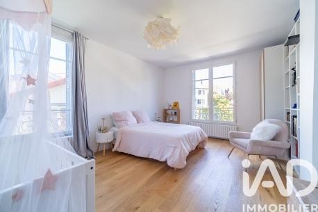 Maison à vendre 6 pièces 140 m² Suresnes