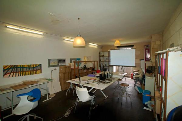 Historique château du 16ème siècle d’environ 750 m² – à 8 km de Bordeaux centre