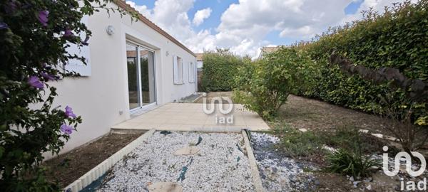 Maison à vendre 5 pièces 106 m² Fontenay-le-Comte
