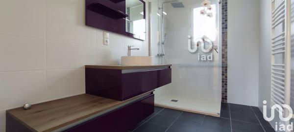 Maison à vendre 5 pièces 106 m² Fontenay-le-Comte