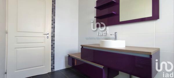 Maison à vendre 5 pièces 106 m² Fontenay-le-Comte