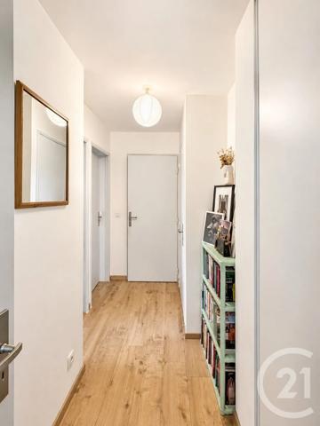 Appartement T3 à vendre  3 pièces - 61,08 m 2   MARSEILLE  - 13012