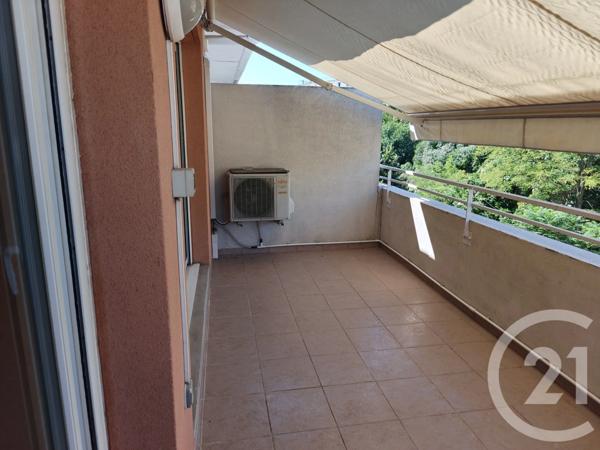 Appartement T3 à vendre  3 pièces - 61,08 m 2   MARSEILLE  - 13012