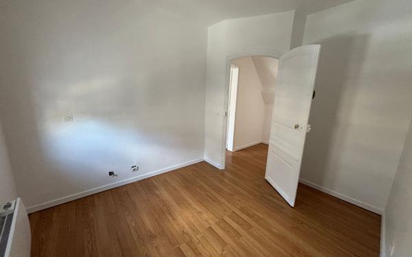 Appartement à louer    4 pièces • 58,70 m2 Creil