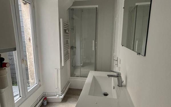 Appartement à louer    4 pièces • 58,70 m2 Creil