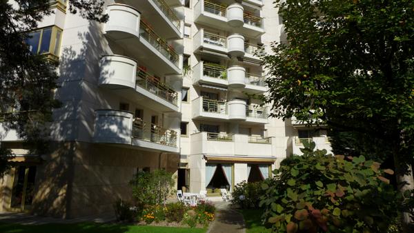 Levallois-Perret (92300) RESIDENCE AVEC SERVICES - APPARTEMENT 3 PIECES Levallois-Perret 92300 76.5m2