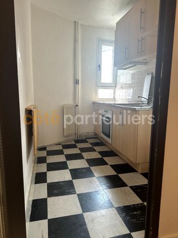 Vente
                Appartement48,35 m² - 2 Pièces -
                    CLERMONT FERRAND (63000)