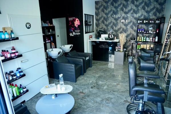 Maison de 103 m2 + salon de coiffure de 33 m2 à Mulhouse 245 000 € H.A.I.*