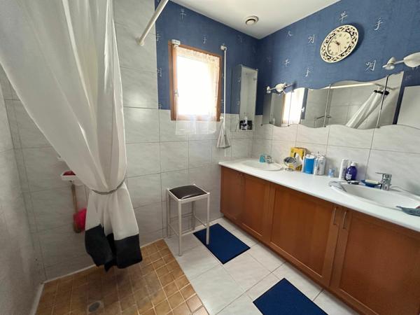 Maison à vendre    6 pièces • 155 m2 Congis-sur-Thérouanne