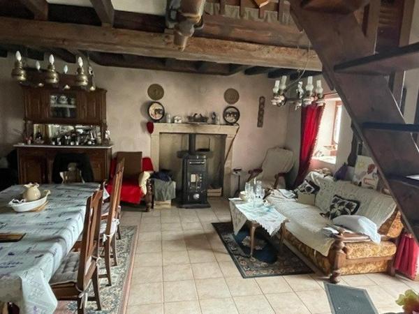 Maison à NOYEN-SUR-SARTHE, 72430 - 4 pièces 78m²