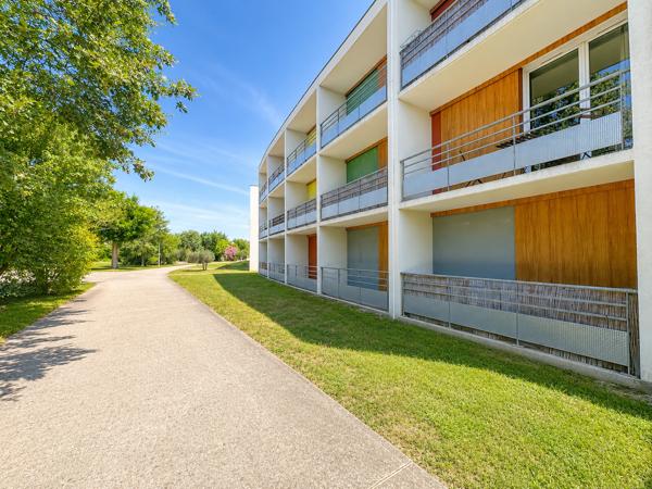 Appartement
         1 pièce
        - 25 m² Exclusivité 76 000 € *