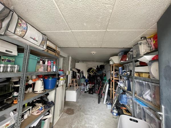 Pour investisseur, Revenu locatif annuel : 12 444 € _ Maison contemporaine T4 de 93 m²