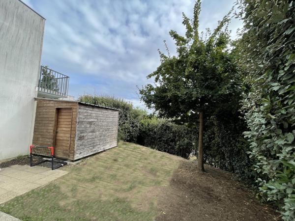 Pour investisseur, Revenu locatif annuel : 12 444 € _ Maison contemporaine T4 de 93 m²