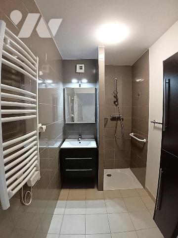 MONTELIMAR Appartement 73 m2 , garage et parking