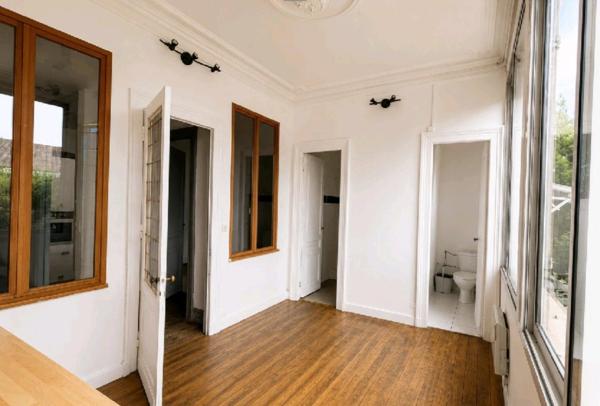 APPARTEMENT DE CARACTÈRE 94 M² – BORDEAUX – 5 PIÈCES – BALCON – IDÉAL HABITATION OU PROFESSION LIBÉRALE