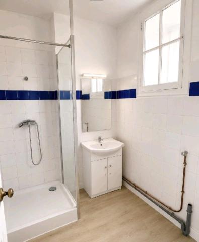 APPARTEMENT DE CARACTÈRE 94 M² – BORDEAUX – 5 PIÈCES – BALCON – IDÉAL HABITATION OU PROFESSION LIBÉRALE