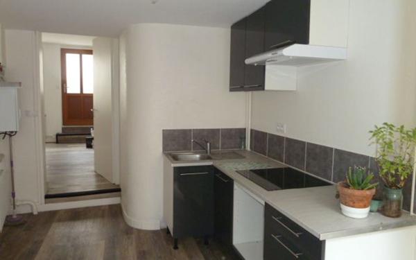 Immeuble à vendre    2 pièces •  Saint-Aignan