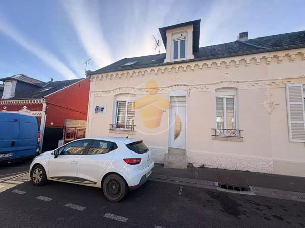 Vente                                                      Maison
                        
                     3 pièces                      78 m2                     à Charmes